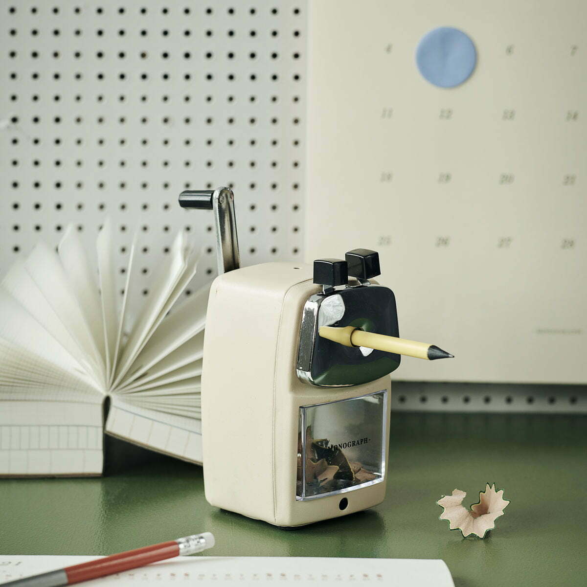 Monograph Pennvässare Supply Ecru