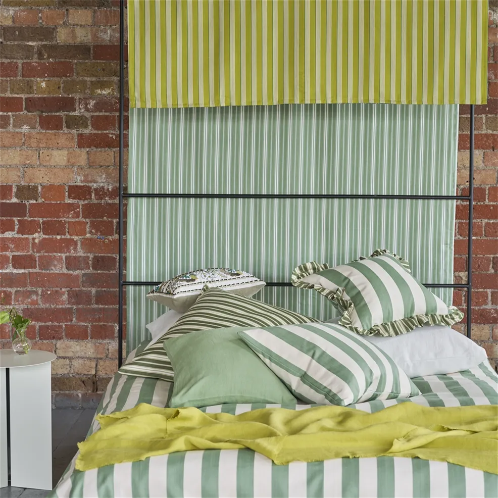 Designers Guild Kudde Berkeley Stripe Celadon