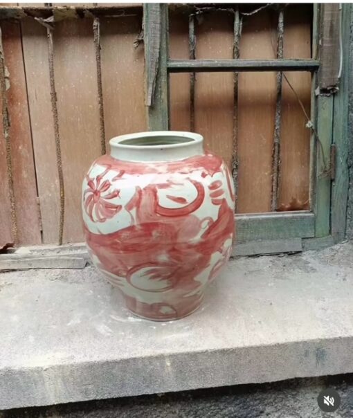 Kinesisk Vintage Vas Red and White